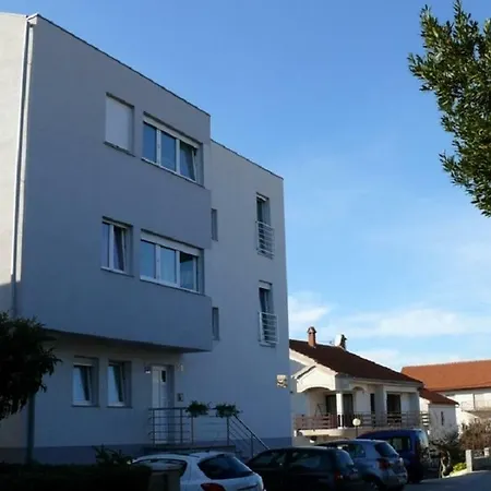 Apartment Ive *