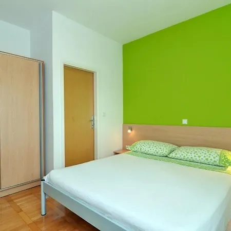 Apartment Ive